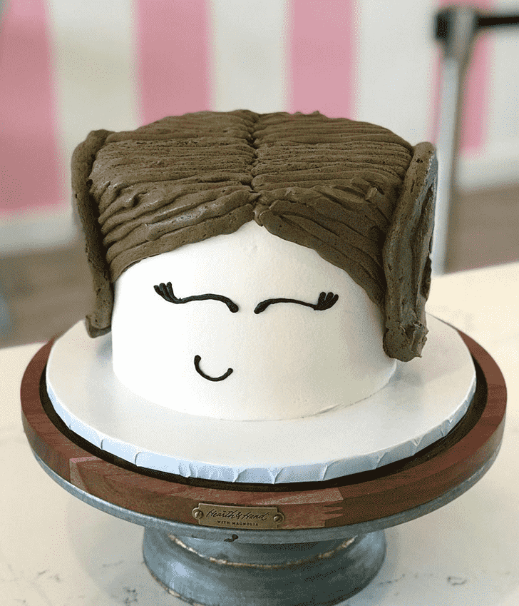 Bewitching Princess Leia Cake