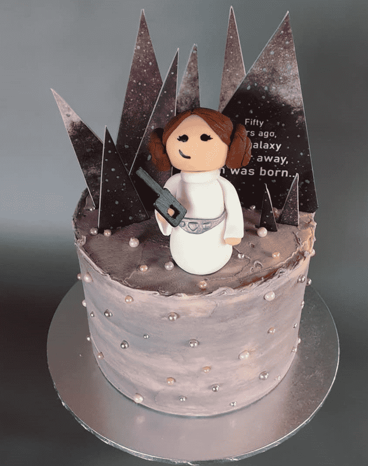 Stunning Princess Leia Cake
