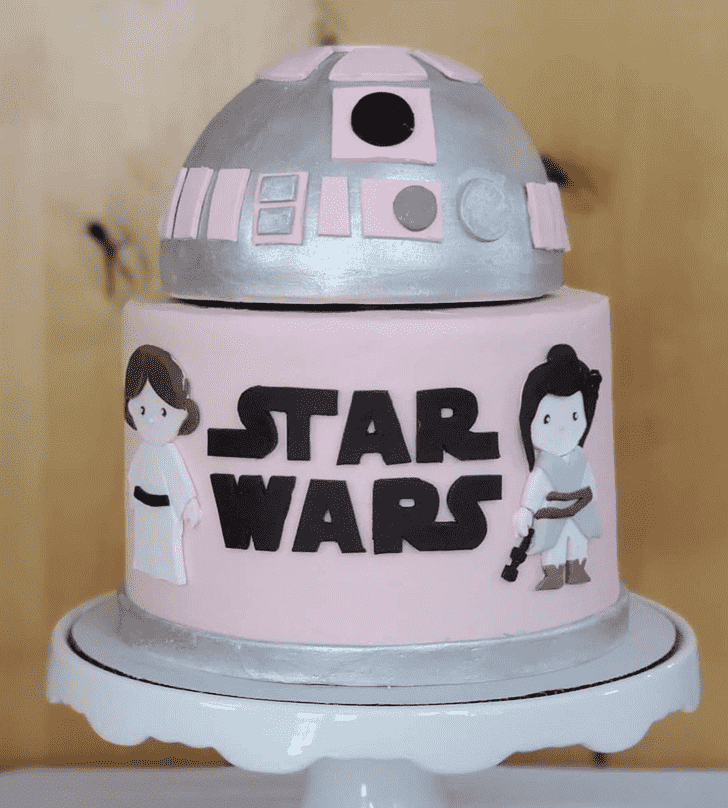 Wonderful Princess Leia Cake Design