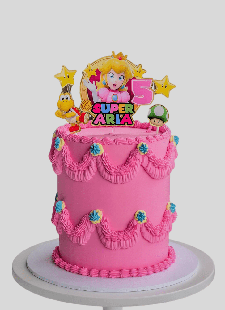 Fair Princess Peach Cake