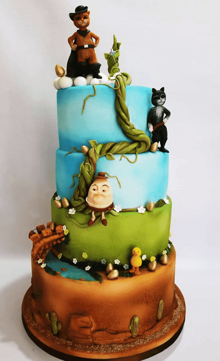 Good Looking Puss in Boots Cake