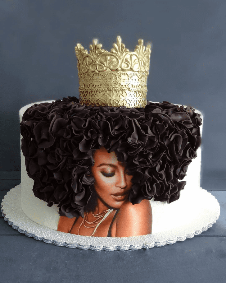 Admirable Queen Cake Design