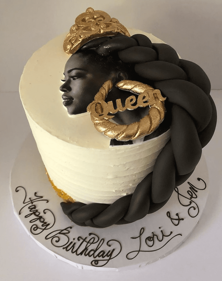Comely Queen Cake