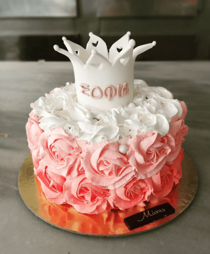 Wonderful Queen Cake Design