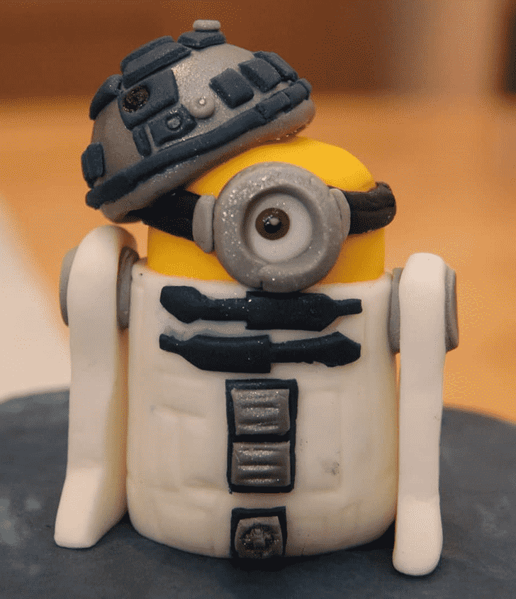 Angelic R2-D2 Cake