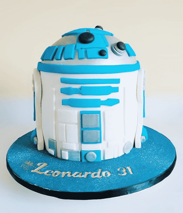 Mesmeric R2-D2 Cake
