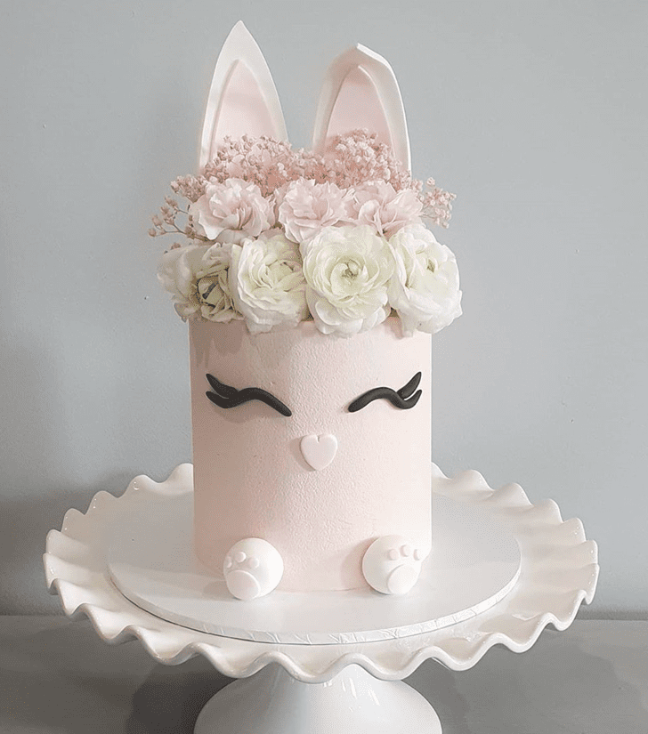 Beauteous Rabbit Cake