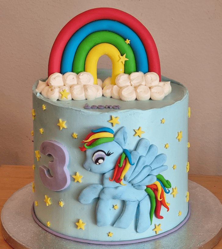 Cute Rainbow Dash Cake