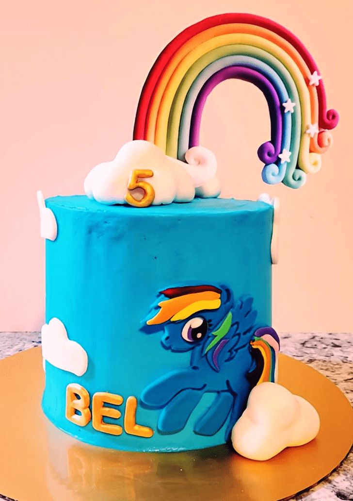 Enticing Rainbow Dash Cake