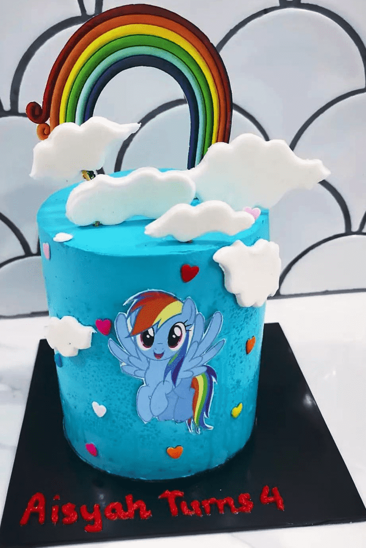 Exquisite Rainbow Dash Cake