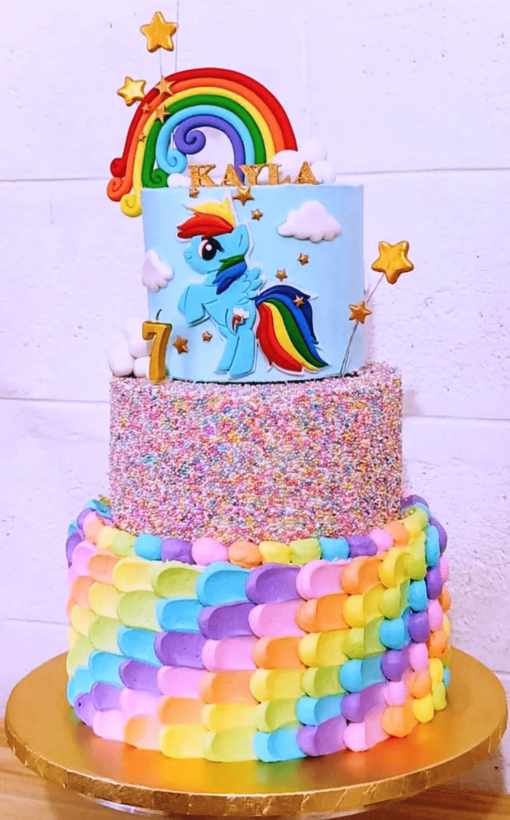 Handsome Rainbow Dash Cake
