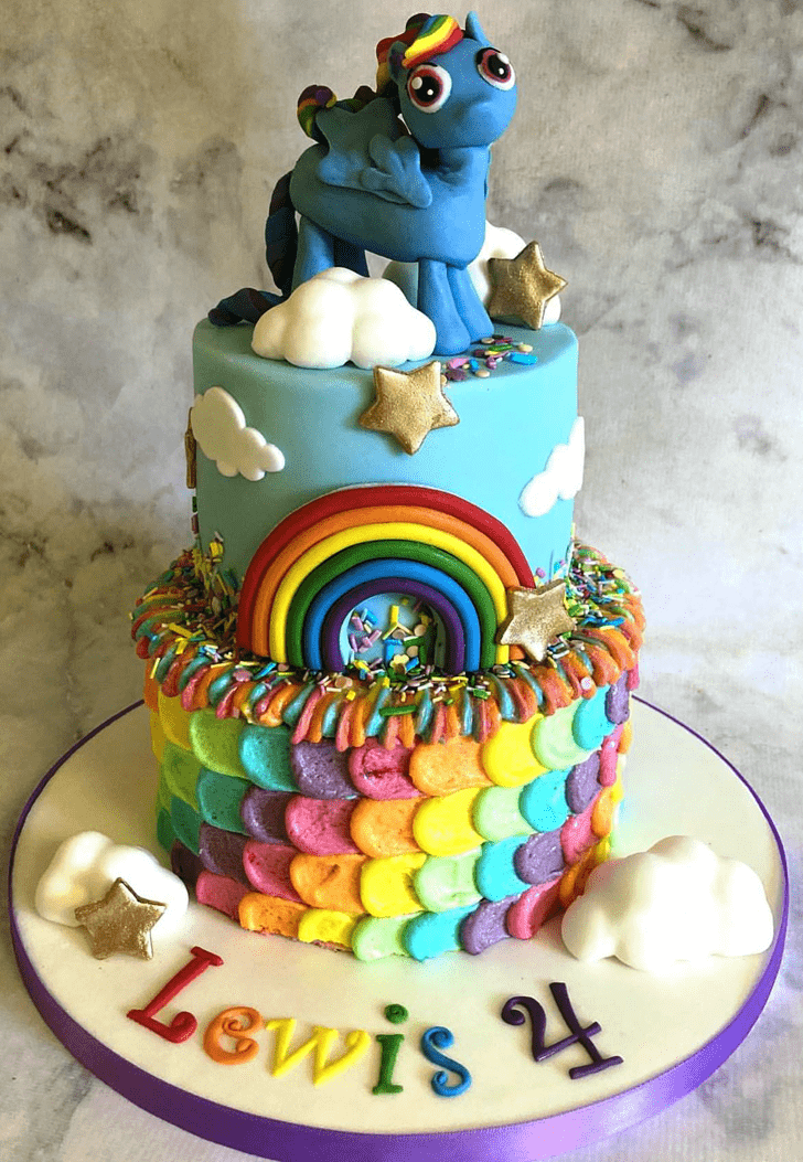 Nice Rainbow Dash Cake