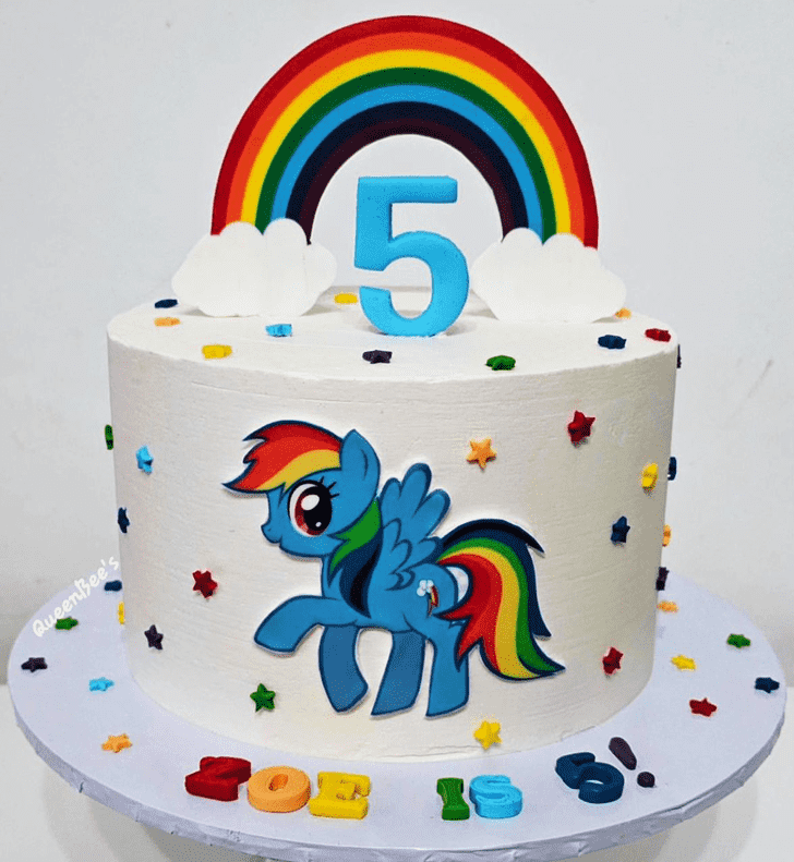 Stunning Rainbow Dash Cake