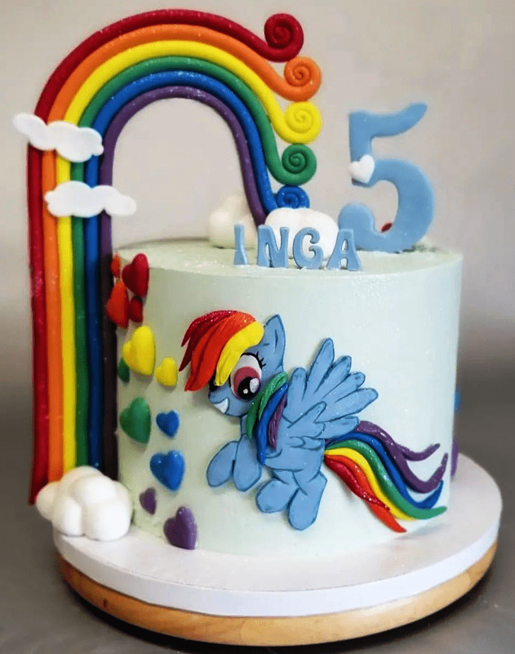 Superb Rainbow Dash Cake