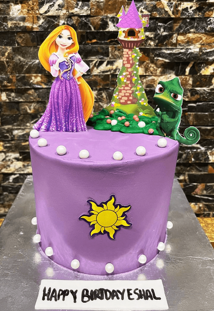 Rapunzel cake for Rian's birthday 🌸🌺🌼 Hope she had a fantastic day! ⁣  ⁣⁣⁣ ⁣⁣⁣ ⁣⁣⁣ #maryisbakingperth #perthcake #perthcakes… | Instagram