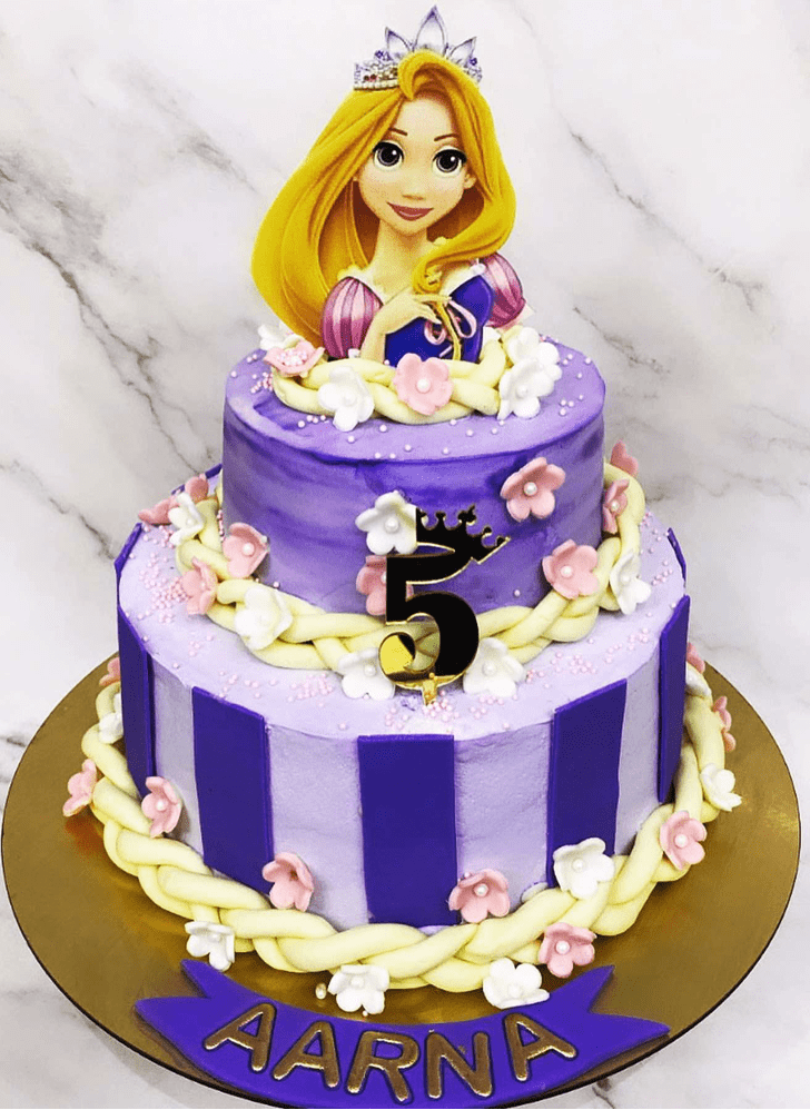 Elegant Rapunzel Cake