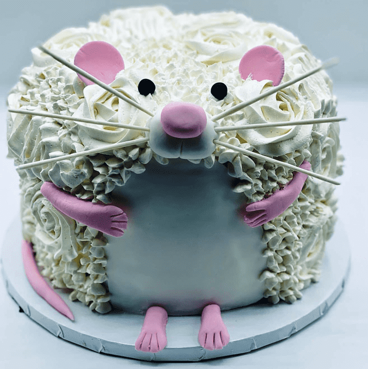 Enthralling Rat Cake