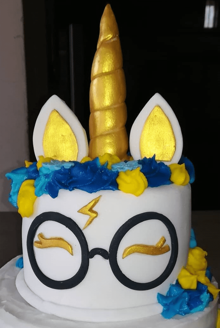 Refined Ravenclaw Cake