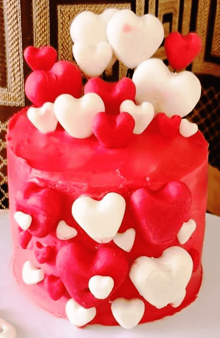 Graceful Red Cake