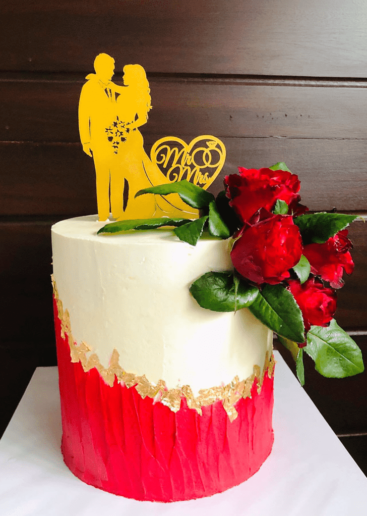 Angelic Red Rose Cake