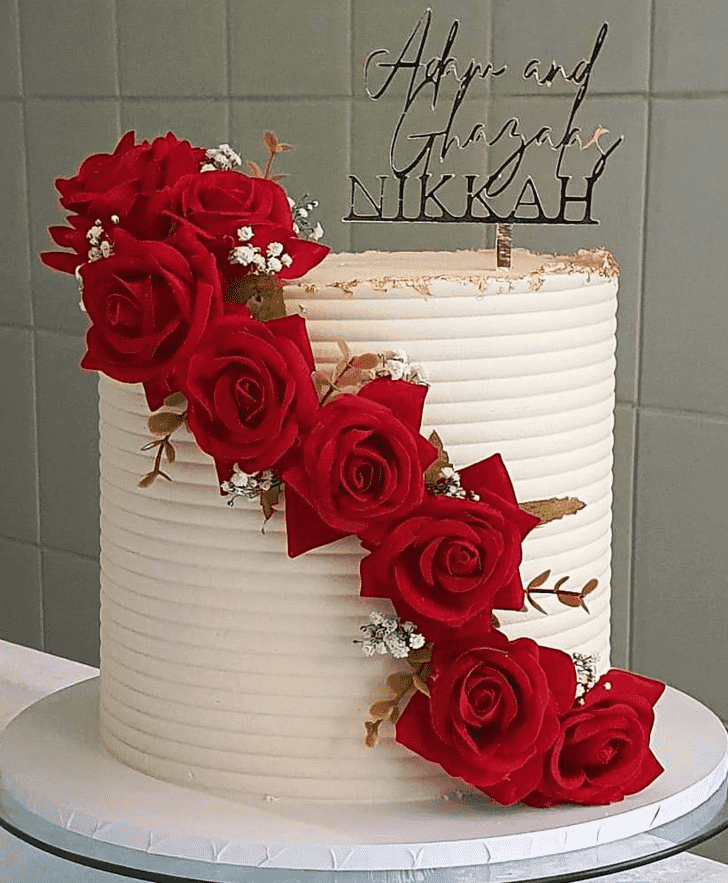 Ideal Red Rose Cake