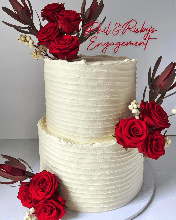 Refined Red Rose Cake