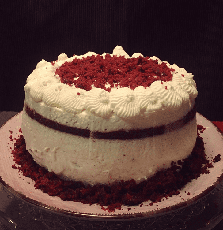 Enticing Red Velvet Cake