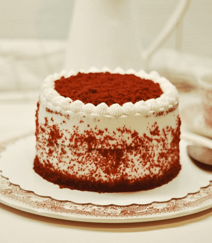 Handsome Red Velvet Cake