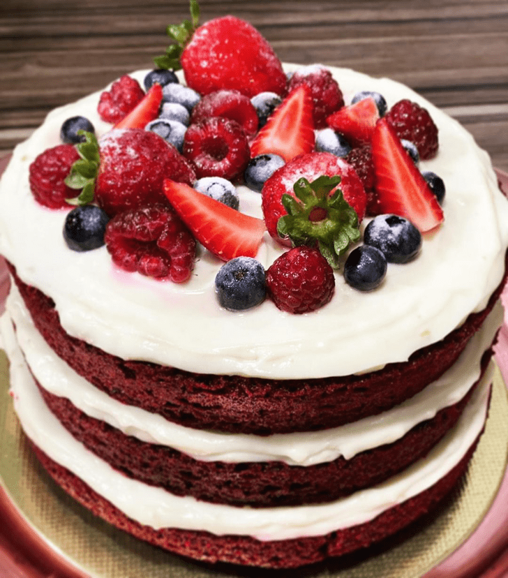 Inviting Red Velvet Cake