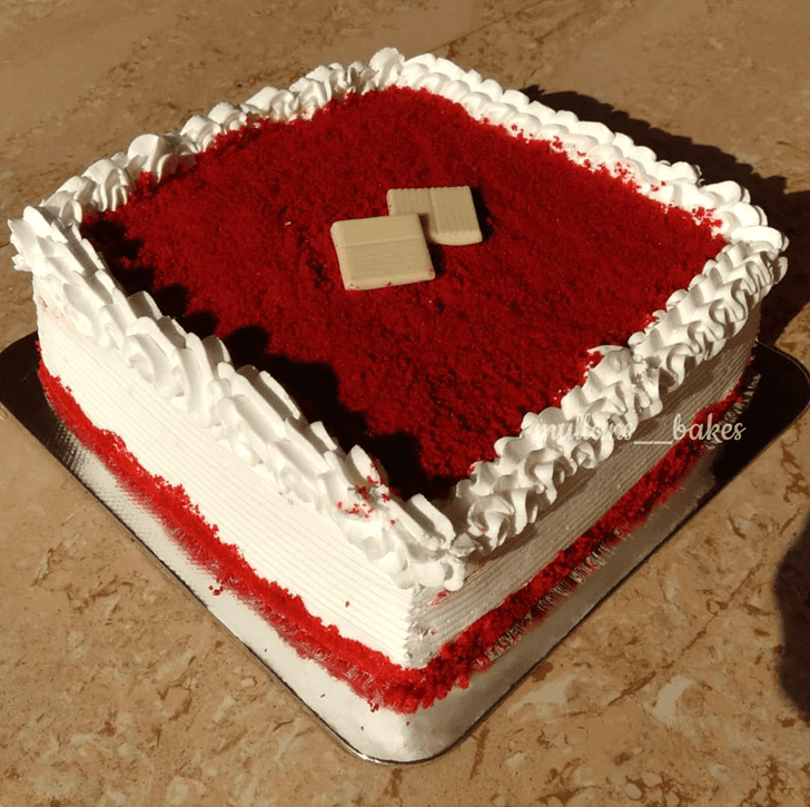 Mesmeric Red Velvet Cake