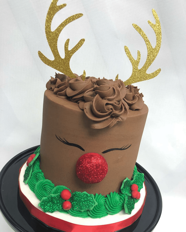 Adorable Reindeer Cake