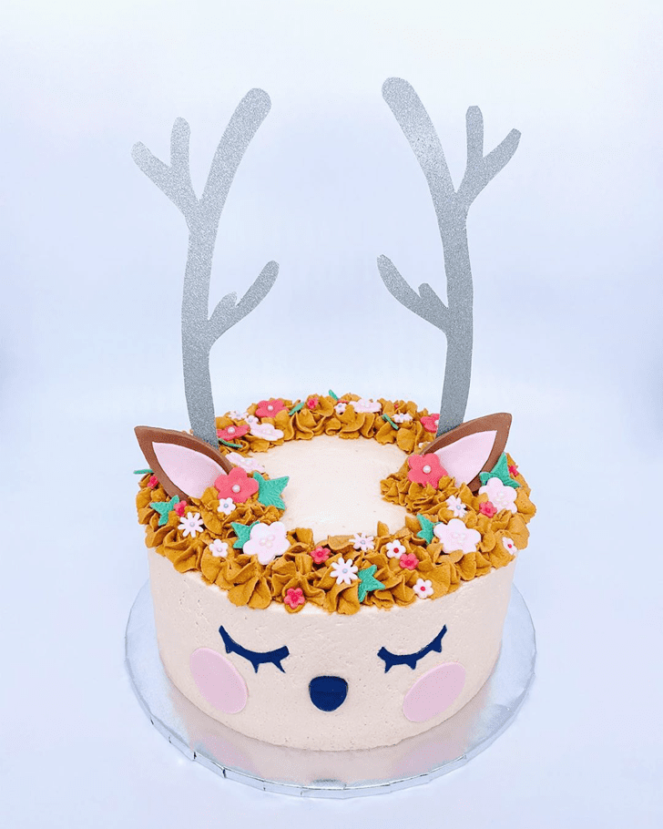 Handsome Reindeer Cake