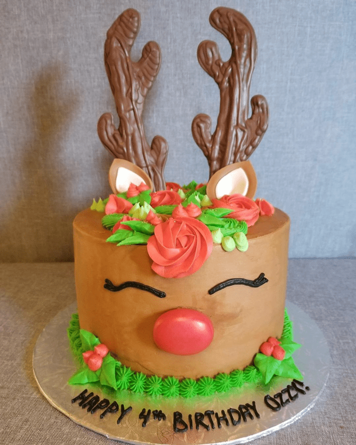 Radiant Reindeer Cake