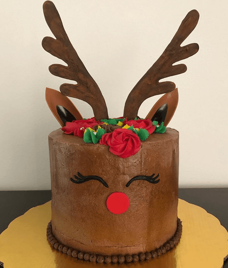 Wonderful Reindeer Cake Design