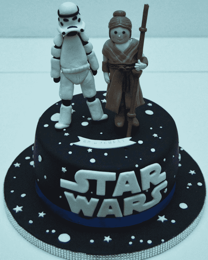 Comely Rey Cake