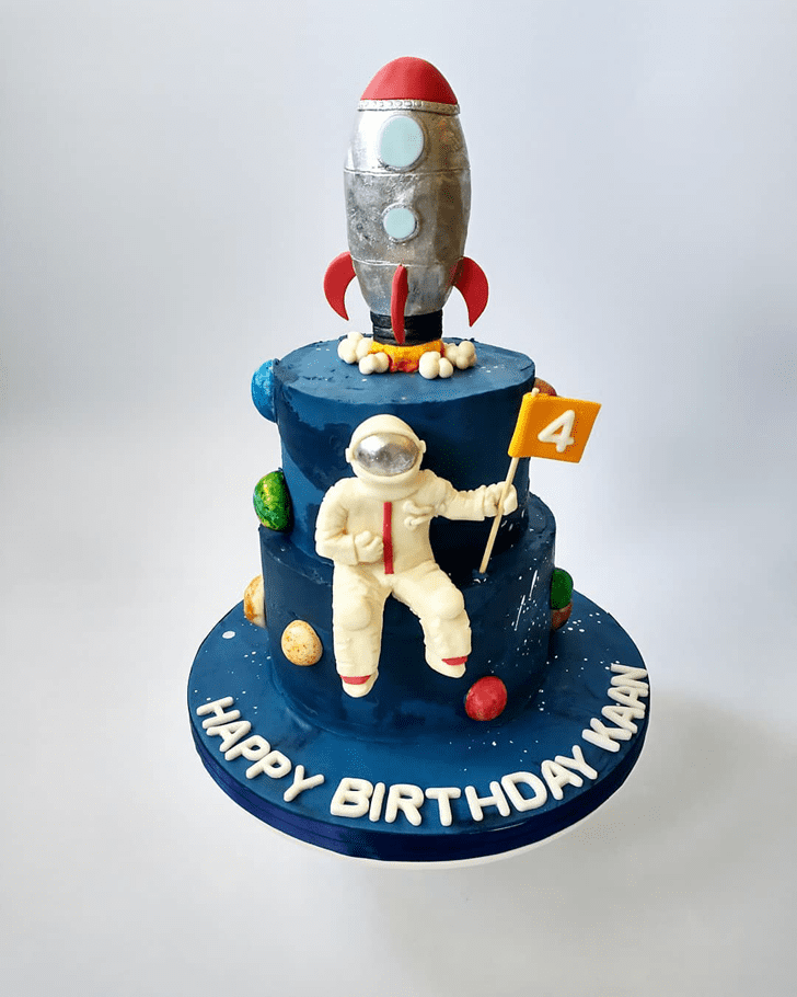 Exquisite Rocket Cake