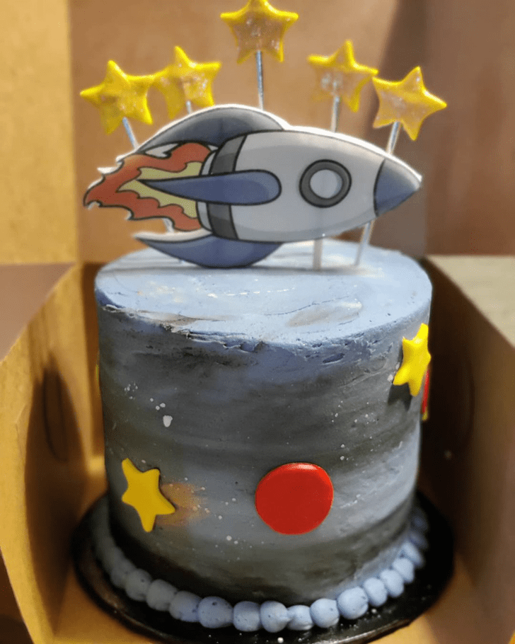 Fascinating Rocket Cake