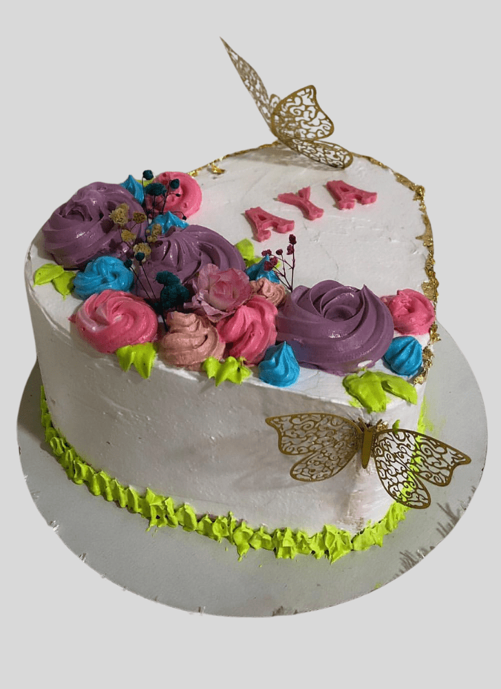 Beauteous Romantic Cake