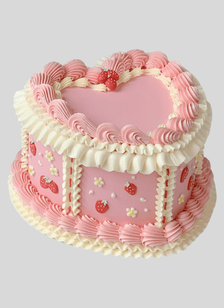 Pleasing Romantic Cake