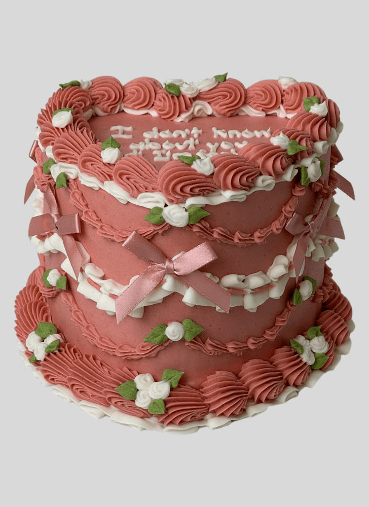 Resplendent Romantic Cake