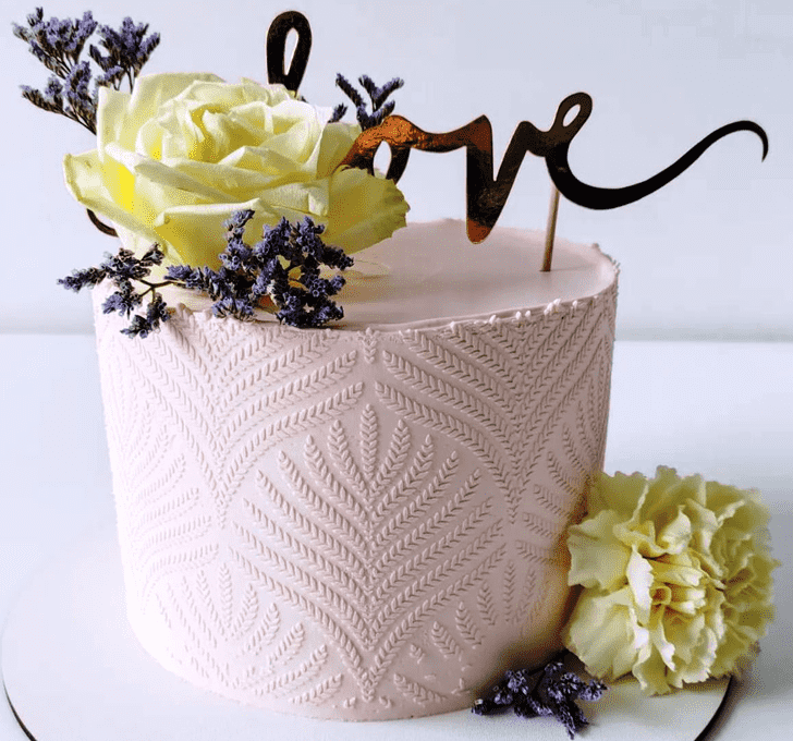 Exquisite Rose Cake