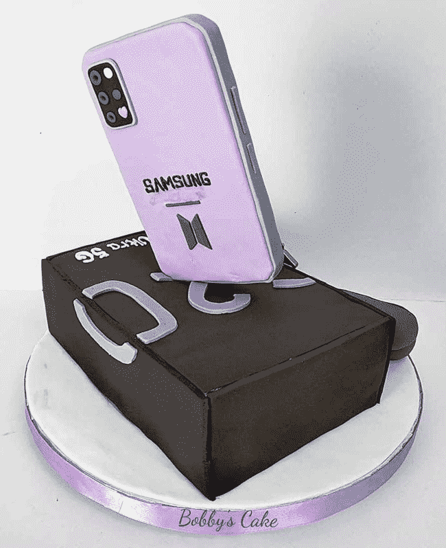 Appealing Samsung Cake
