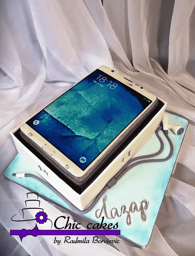 Comely Samsung Cake