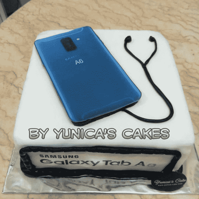 Pleasing Samsung Cake