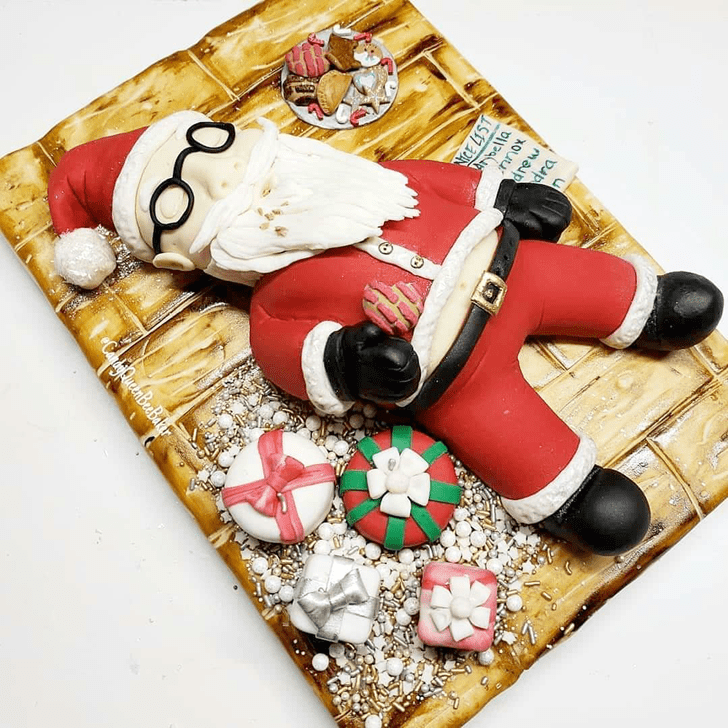 Fine Santa Cake