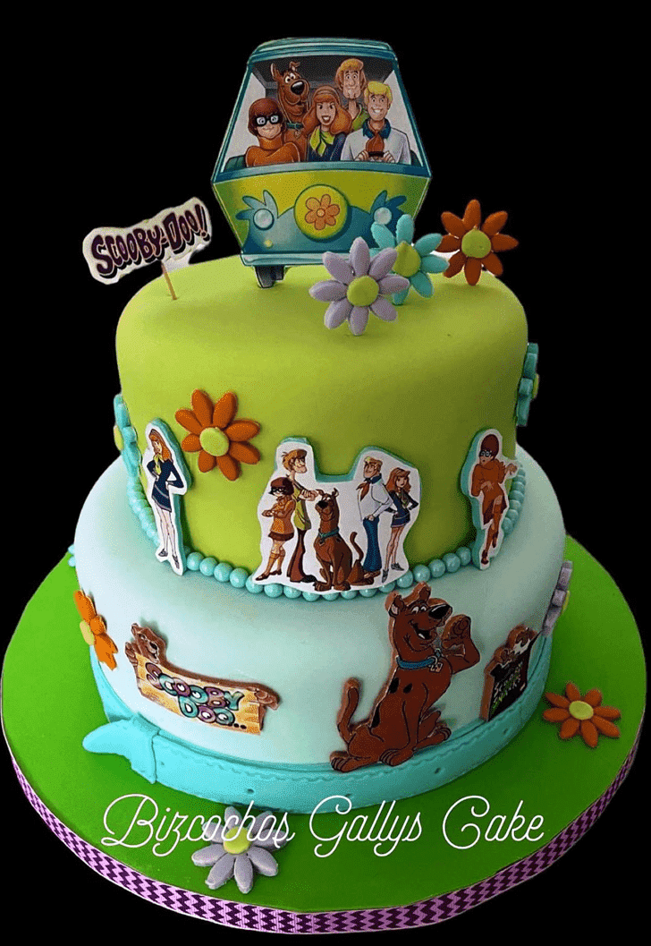 Grand Scooby Doo Cake