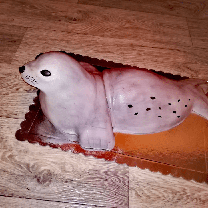 Grand Seals Cake