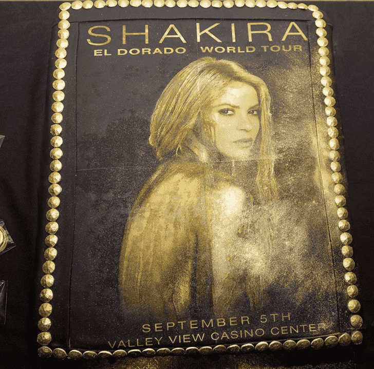 Beauteous Shakira Cake