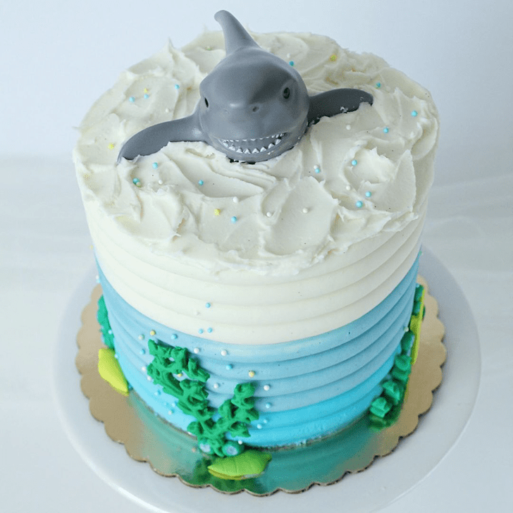 Pleasing Shark Cake