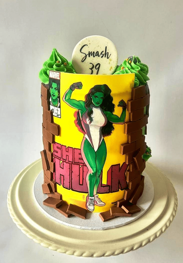 Cute She-Hulk Cake